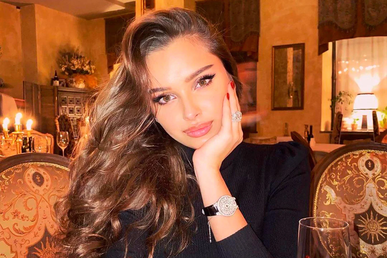 Rus gözəli "Instagram"dakı təqibçilərini belə coşdurur - FOTOLAR 