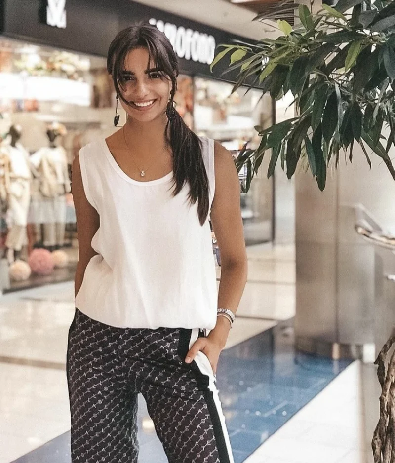 Darya gözəlliyi ilə göz qamaşdırır - FOTOLAR 