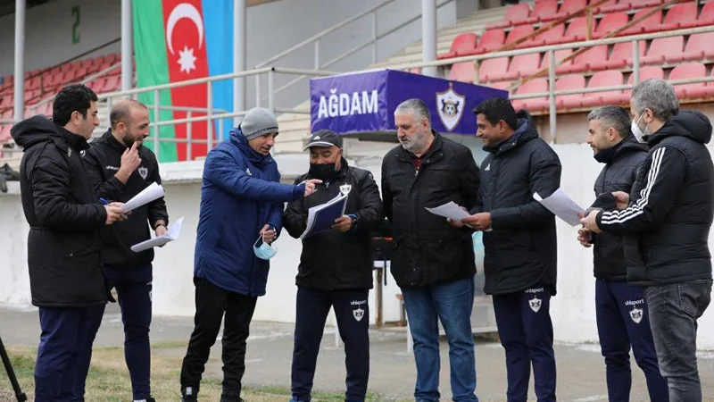 “Qarabağ” Ağdamda futbolçu seçir - FOTOLAR 