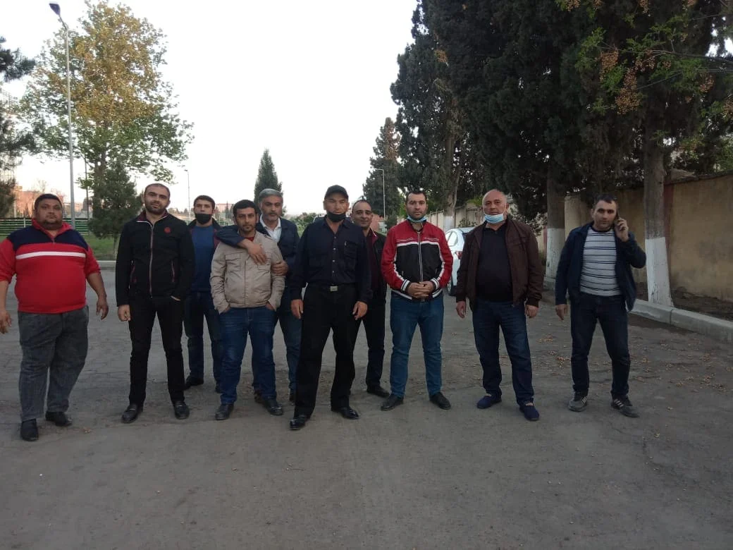 Gəncəli azarkeşləri "qoçu" ilə hədələdilər 