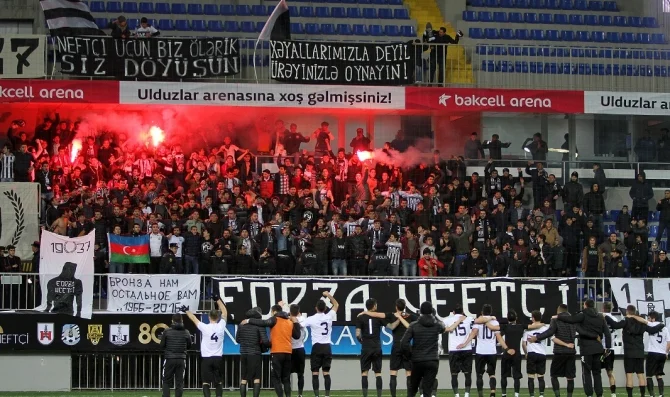 "Neftçi"ni tənqid edən azarkeşlərə klubdan cavab  