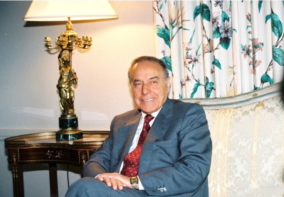 Ümummilli lider Heydər Əliyevin anadan olmasının 98-ci ildönümüdür 
