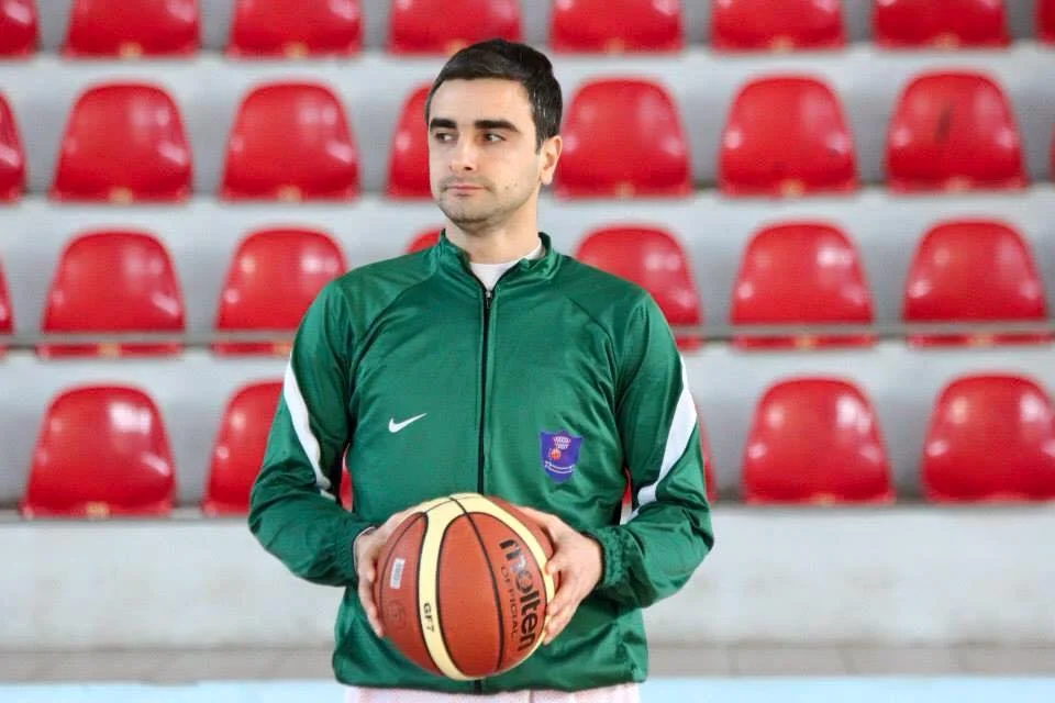 "Formaya düşmək çox çətin olur" - Azərbaycanlı basketbolçu 