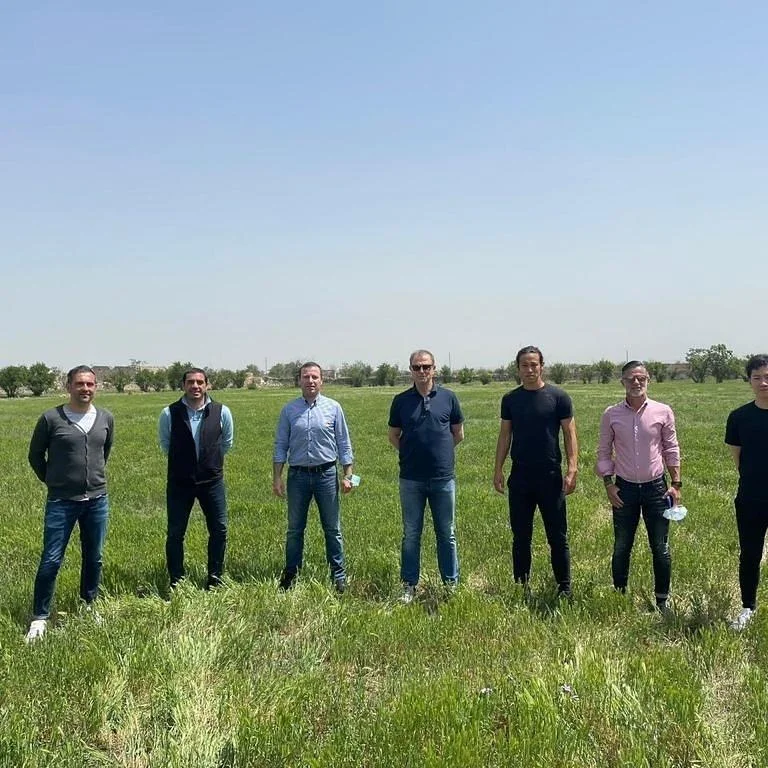 De Byazi Allahverdi Bağırovun məzarını ziyarət etdi - FOTOLAR 