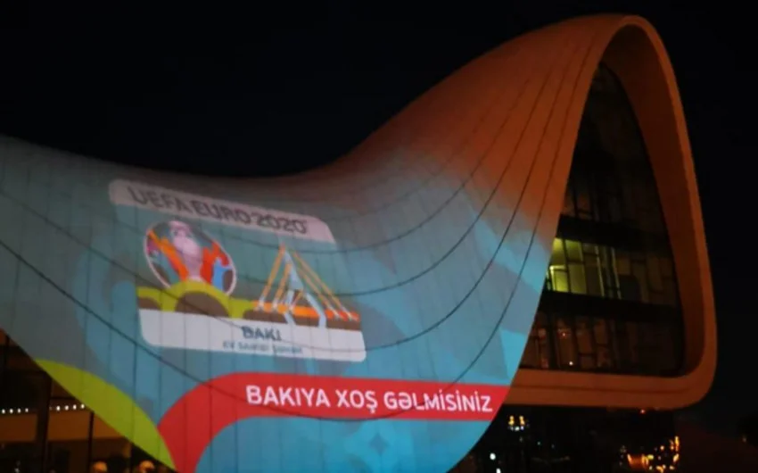 Heydər Əliyev Mərkəzi üzərində AVRO-2020 iştirakçılarınin görüntüləri nümayiş etdirildi 