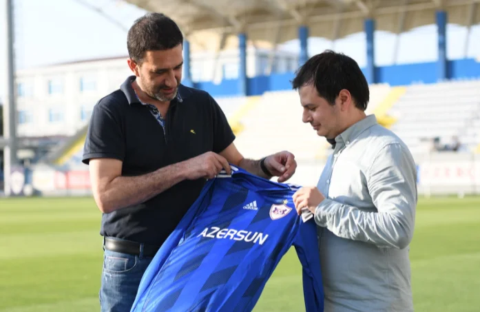 "Qarabağ"dan "CBC Sport"un şərhçisinə jest - FOTOLAR 
