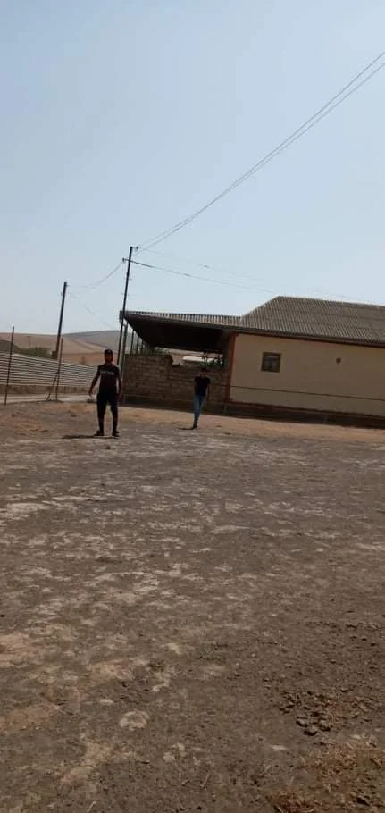 Cəlilabadda məktəbin stadionu satışa çıxarıldı -  FOTOLAR 