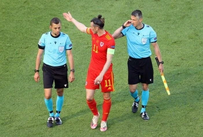 Futbolda  inqilabi dəyişiklik -  1 hissə 30 dəqiqə 