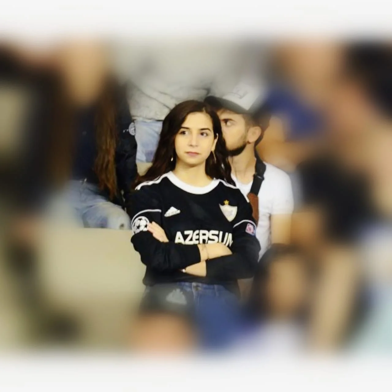 "Qarabağ"ın xanım azarkeşləri oyuna hazırdır - FOTOLAR 
