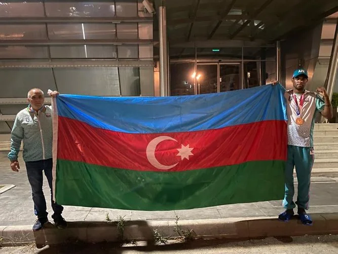 Alfonso Dominqes: “Medal qazandığım üçün çox sevincliyəm” 
