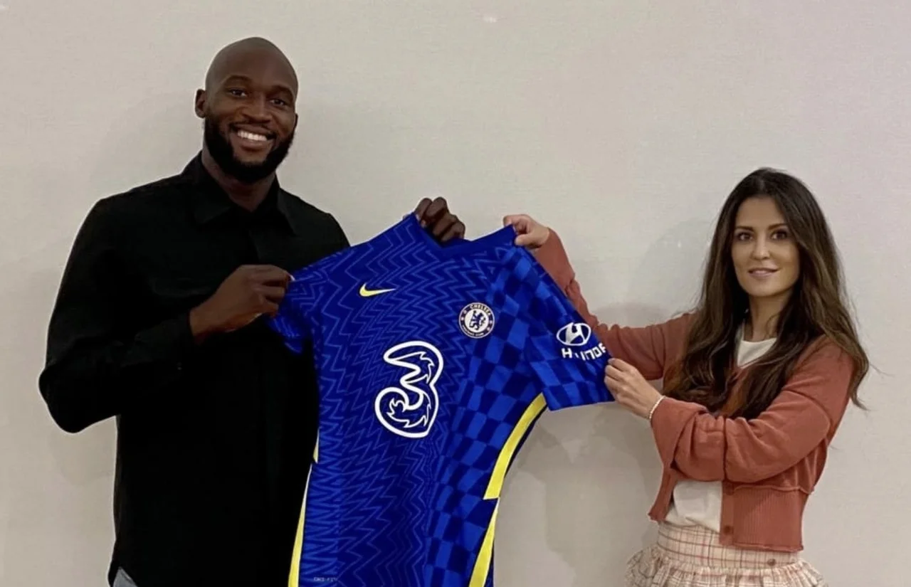 Günün transfer xəbərləri: "Çelsi" və "Adana Demirspor" dayanmaq bilmir 