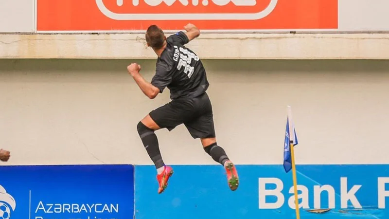 Praqmatik futbolun təntənəsi 