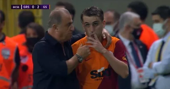 "Qalatasaray"da şok: İki futbolçu oyun zamanı əlbəyaxa oldu - FOTO/VİDEO 