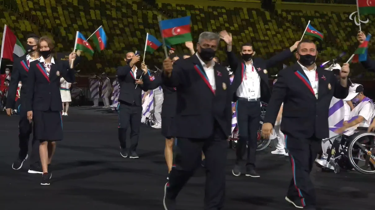 Tokio-2020: Paralimpiyaçılarımız paraddan keçib - FOTO 