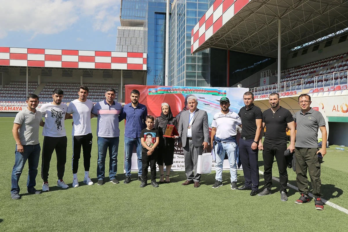 "Keşlə" şəhid azarkeşini andı - FOTOLAR 