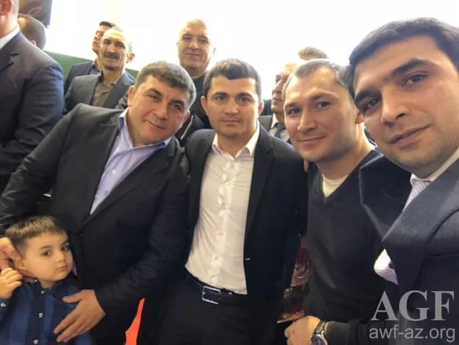 Olimpiya mükafatçısı: "Dedim, birinci müəllimim Əliyar Əliyevdir, hirsindən kağızı cırdı" 