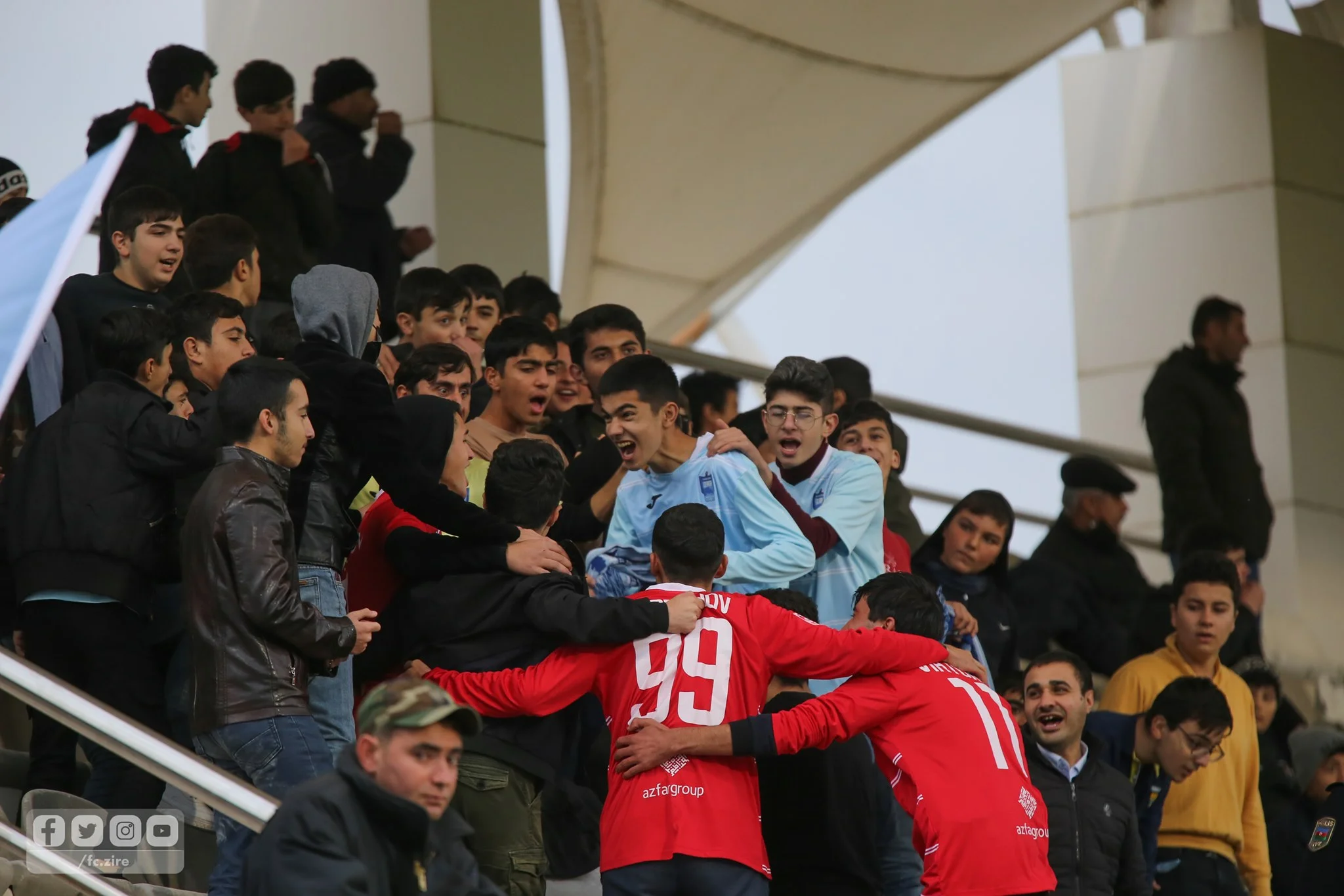 "Zirə" - "Keşlə" matçında "OYUNDANKƏNAR"a düşənlər 