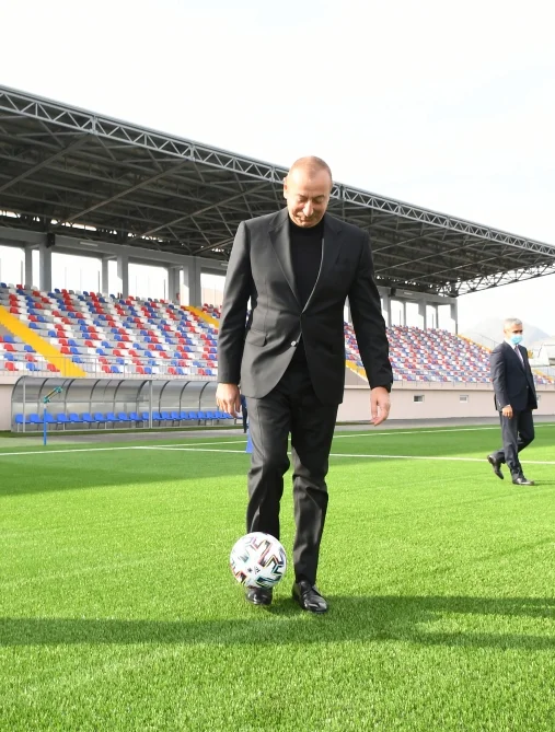 Prezident İlham Əliyev Elxan Məmmədova qol vurdu - FOTO/VİDEO 
