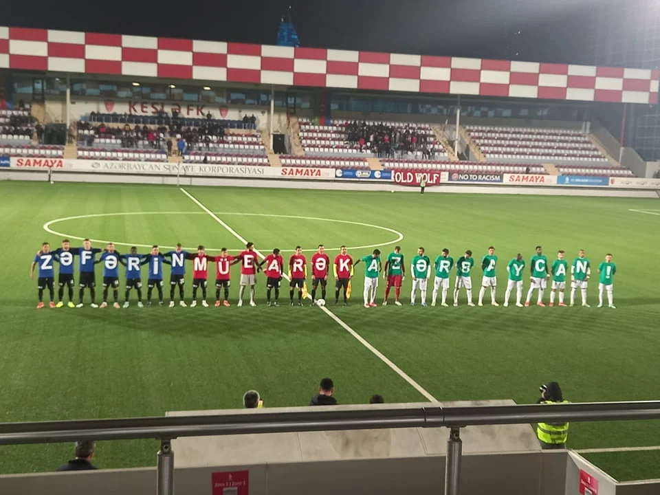 Qayğıkeş "Neftçi" futbolçuları, təmkinli Samir Abasov... - OYUNDANKƏNAR 