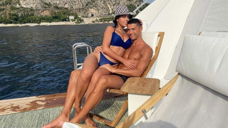 Corcina Rodrigesdən Messiyə şərh: "Ronalduya demə" 