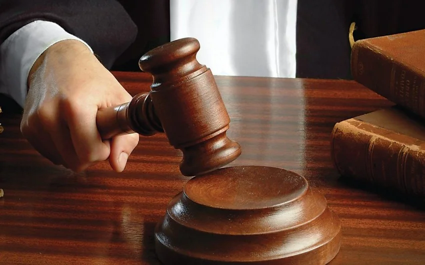 Azərbaycanda həbsdə olan gənc güləşçi azadlığa buraxıldı 