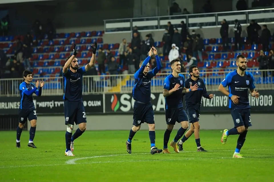 “Qarabağ”ı Şeydayev sevindirdi, “Sabah”ı Mikels - Tura baxış 