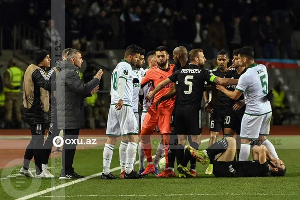 “Omoniya”nın futbolçusu kobudluq etdiyi “Qarabağ”lıdan üzr istəyib - FOTO 