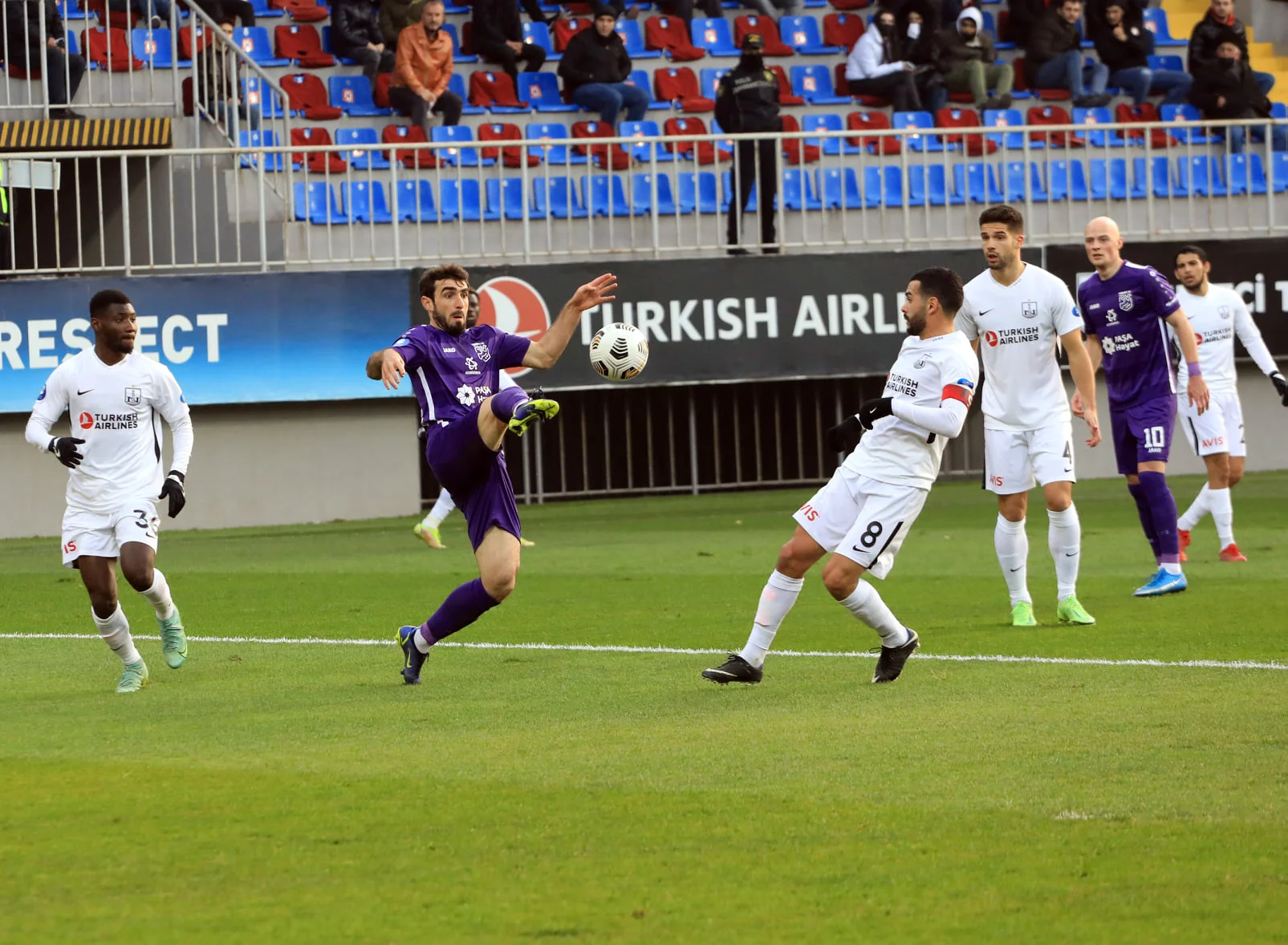 “Qarabağ” qış çempionu, “Neftçi” isə qış yuxusunda – Tura baxış 