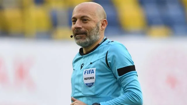 Küveyt finalını Cüneyt Çakır idarə edəcək 
