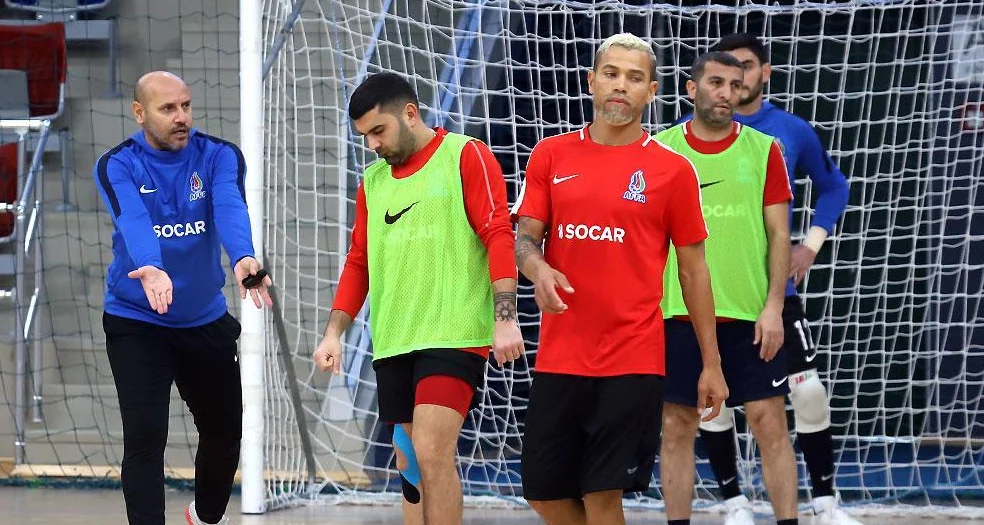 Yığmamızın üzvündən inamlı açıqlama: "Vassura meydandadırsa,..." 