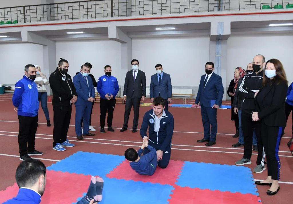 Fərid Qayıbov Azərbaycan Autizm Assosiasiyasının üzvləri ilə görüşdü 