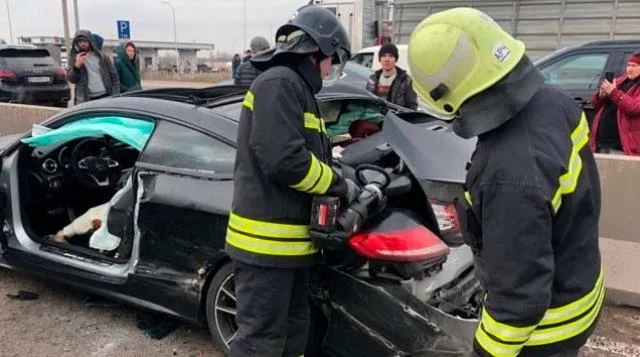 Yeni klubu ilə müqavilə bağladı, arvadının ölüm xəbərini aldı - FOTOLAR 