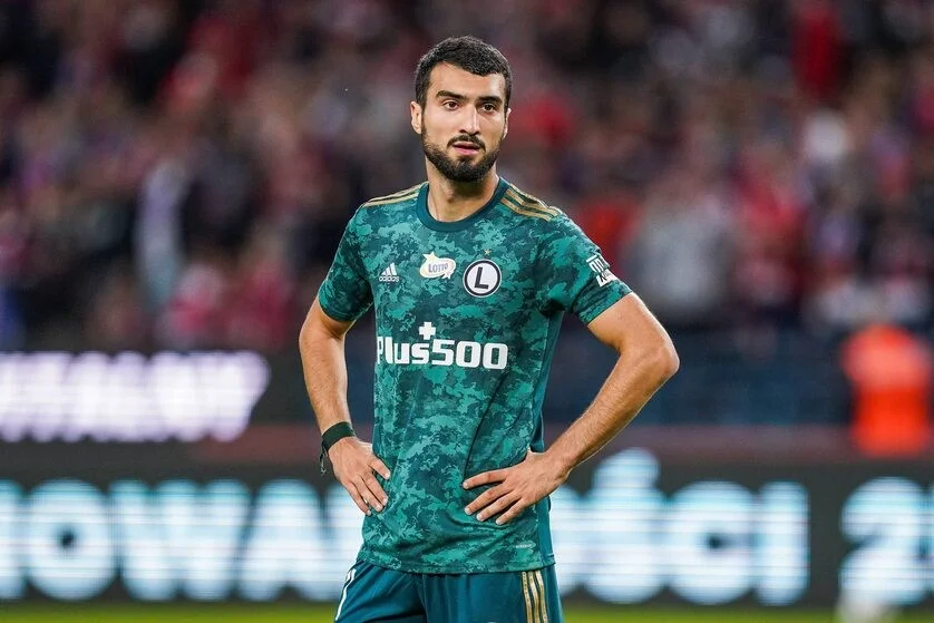 "Dinamo Zaqreb" Mahir Emrelinin transferindən geri çəkildi 