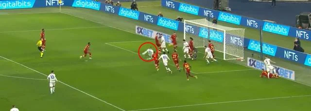 Dünya bu qoldan danışır: Elə bir taktika qurdular ki... - FOTO/VİDEO 