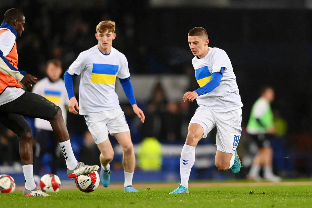 "Everton"dan Mikolenkoya və Ukraynaya dəstək - FOTOLAR 