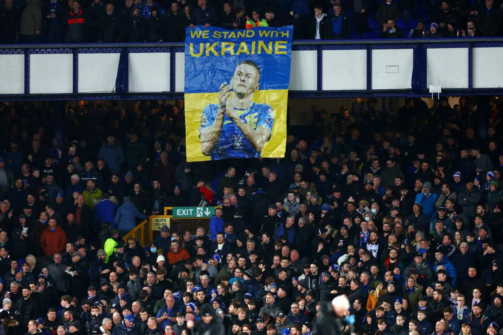 "Everton"dan Mikolenkoya və Ukraynaya dəstək - FOTOLAR 