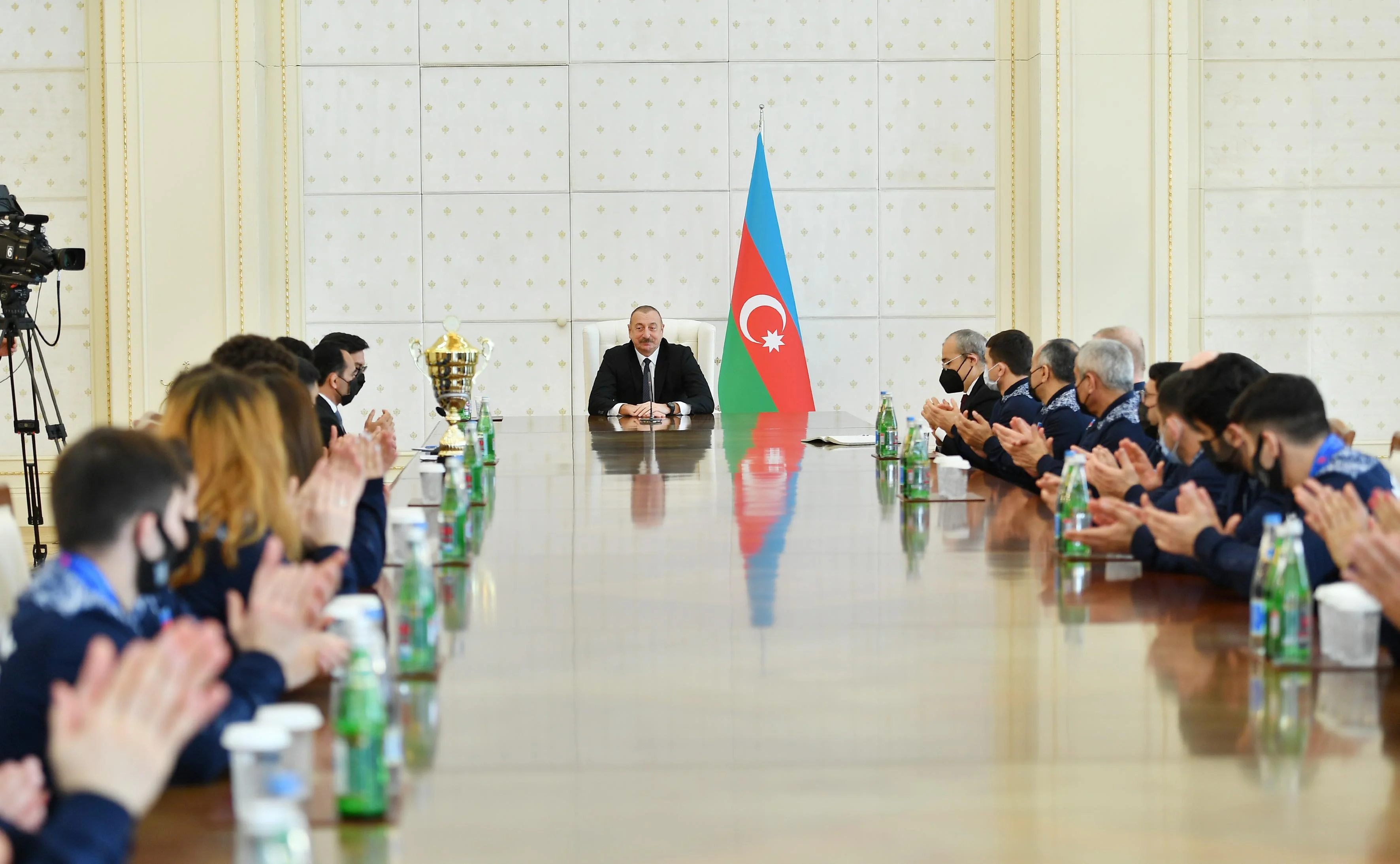 İlham Əliyev Avropa çempionatının iştirakçılarını qəbul etdi - YENİLƏNİB/FOTO 