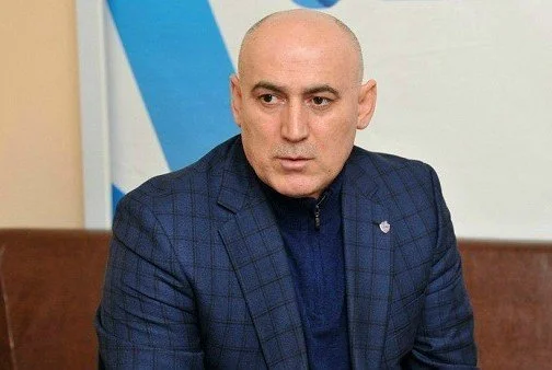 Futbolda təhsil problemi: Mütəxəssislər nə deyir?  
