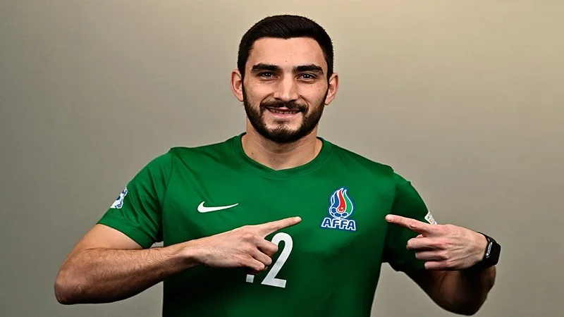 "Torpedo" Rövşən Hüseynlinin transferini elan etdi 