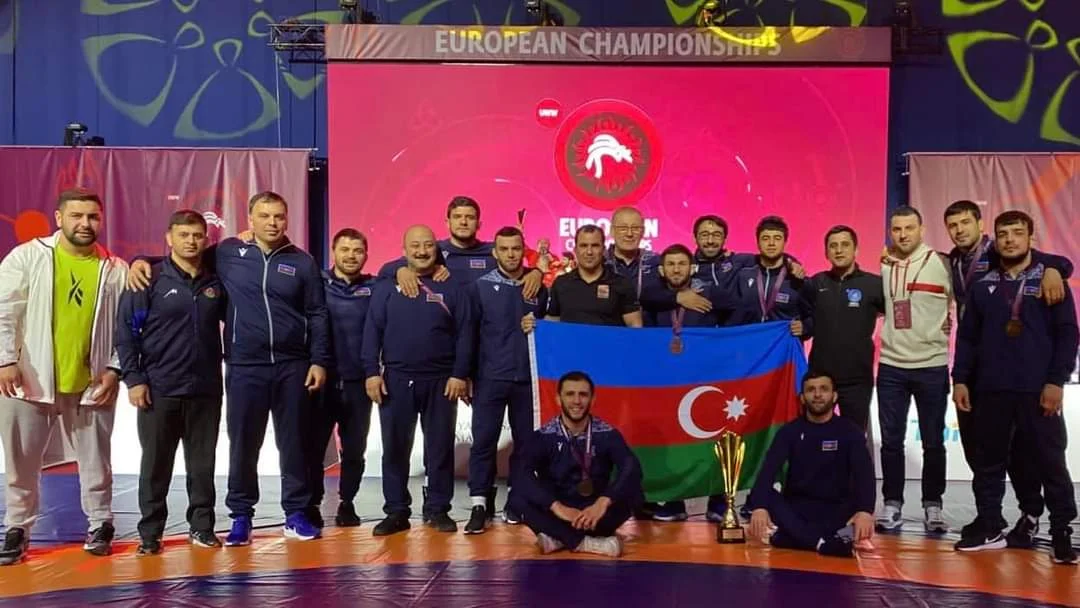 Yunan-Roma güləşi millimiz Avropa çempionu oldu 