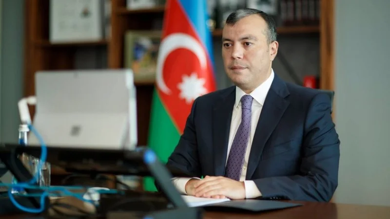 Nazir məşhur boksçuya vəzifə verir - FOTO 