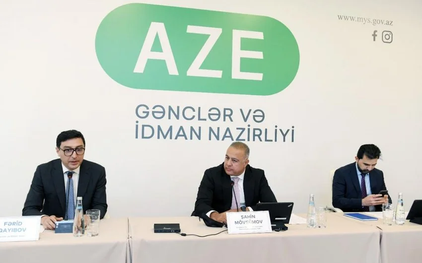 Şahin Mövsümov yenidən ARKOF prezidenti seçildi 