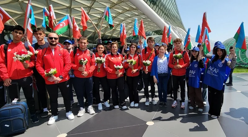 Türk idmançılar Suqovuşana yollanır - FOTOLAR 