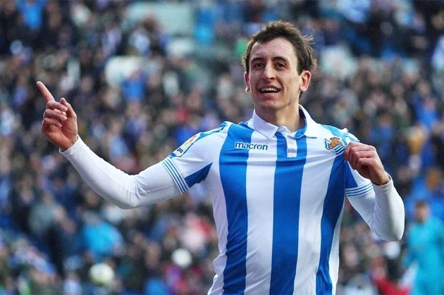 Layiq olduğundan az maaş alan 10 top-futbolçu 