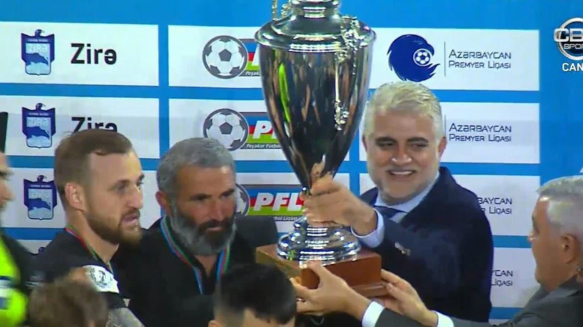 "Qarabağ"ın qızıl medalı şəhid atasına təqdim olundu 