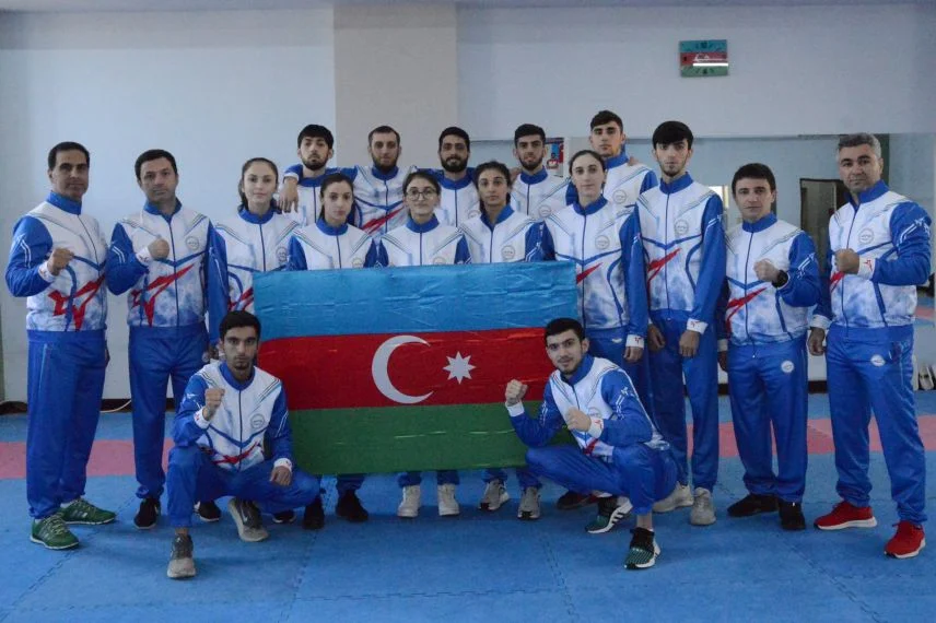 AÇ: 13 taekvondoçuya bir "bürünc" 