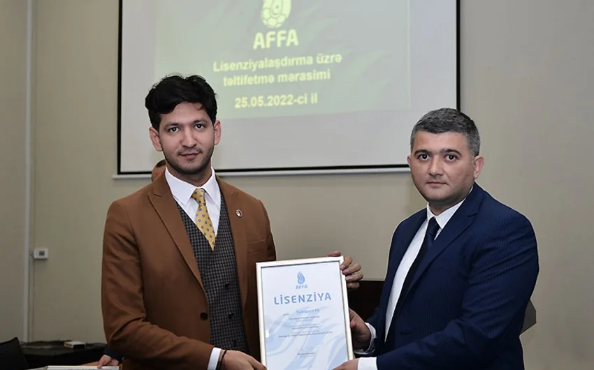 Premyer Liqada iştirak edəcək klublara lisenziyalar təqdim edildi 