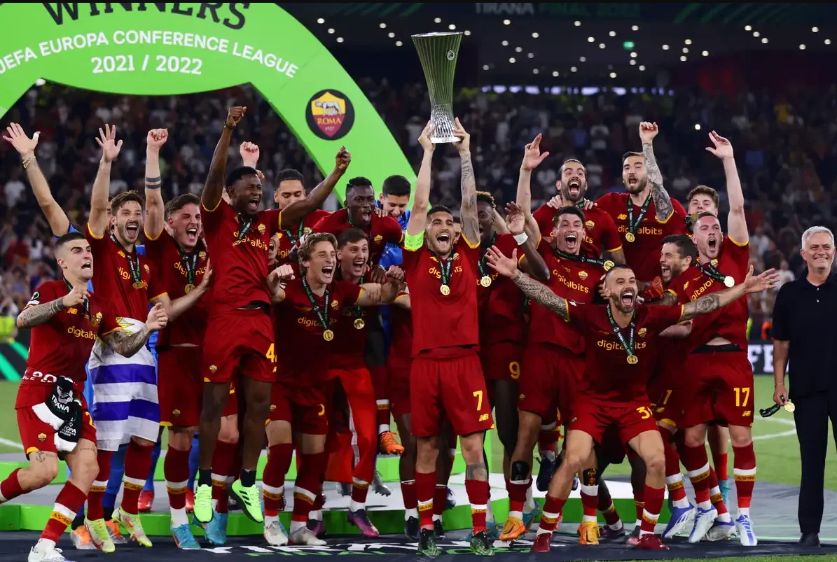 "Roma" Konfrans Liqasının ilk qalibidir 