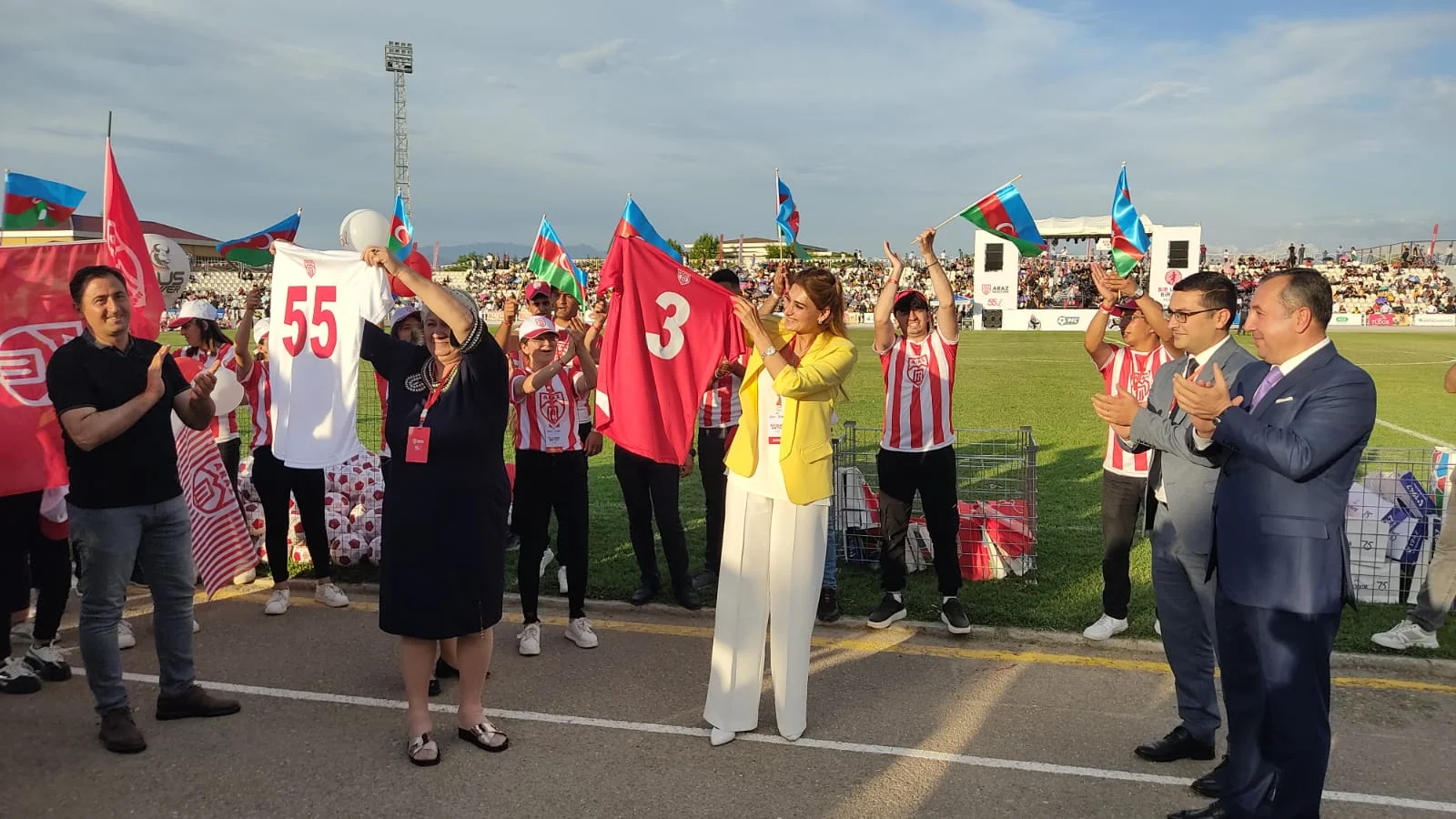 “Bir uşaq-bir top" festivalı başa çatdı - FOTO 