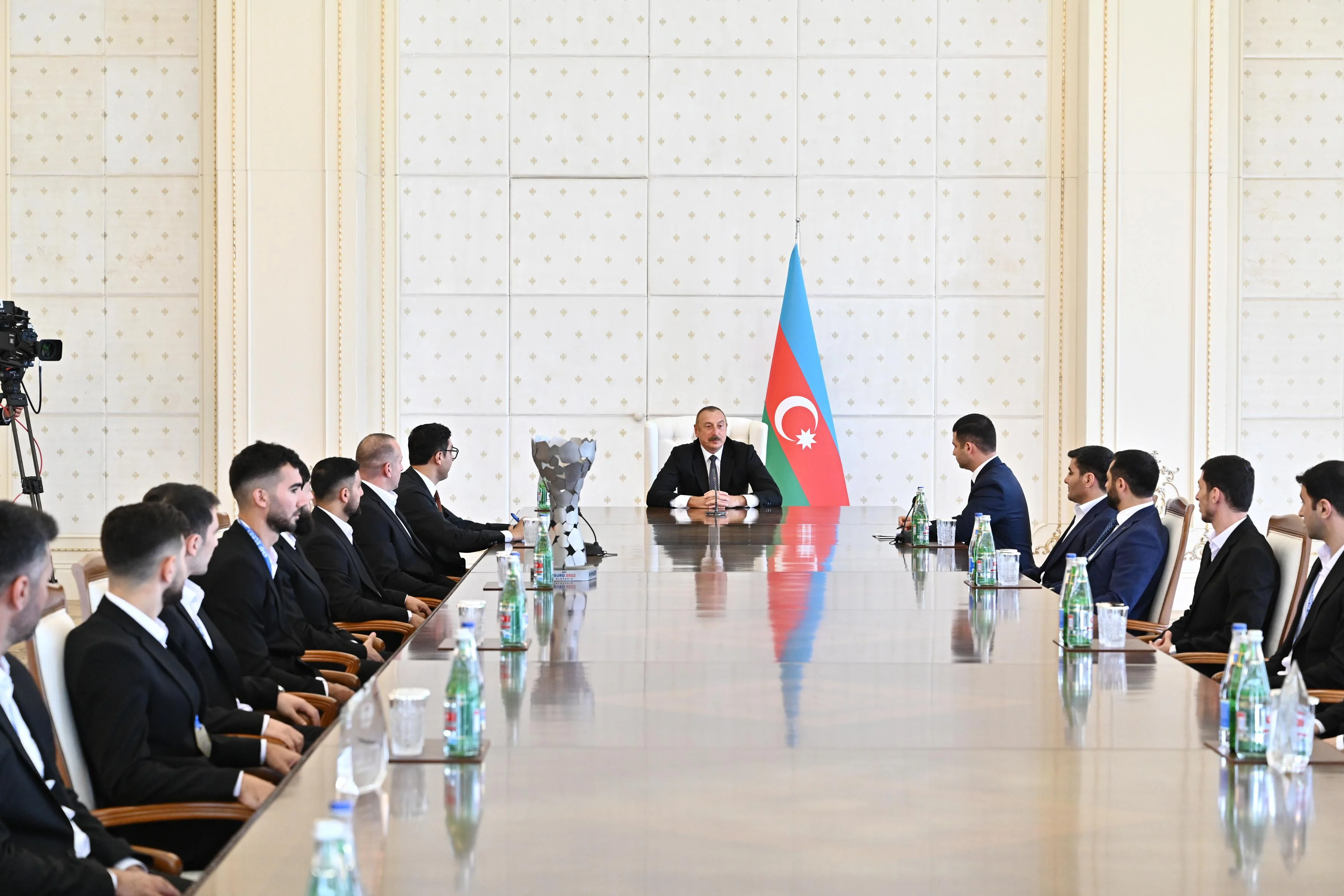 Prezident Avropa çempionu olan komandamızı qəbul etdi - FOTOLAR 